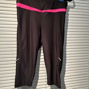 Costco cropped leggings